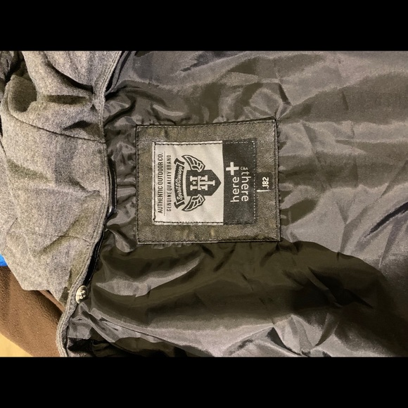 Boys cool jacket 😎 - Picture 7 of 8